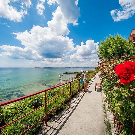 Apartment Fort Noks Grand Panorama Fort Beach - B2-room-333 Sveti Vlas